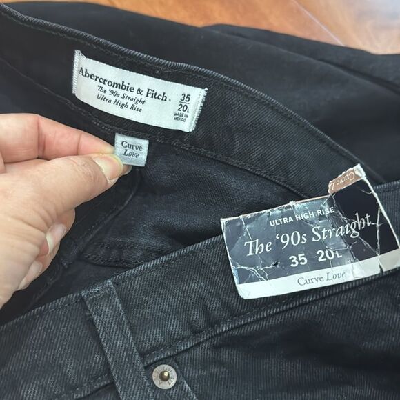 NWT Abercrombie & Fitch Ultra High Rise 90s Straight Black Jean size 35/20L - Picture 9 of 12